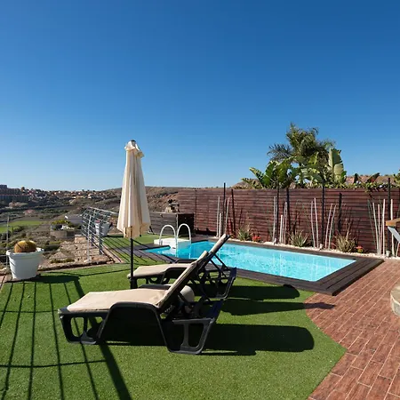 Tropical House Sea Views *